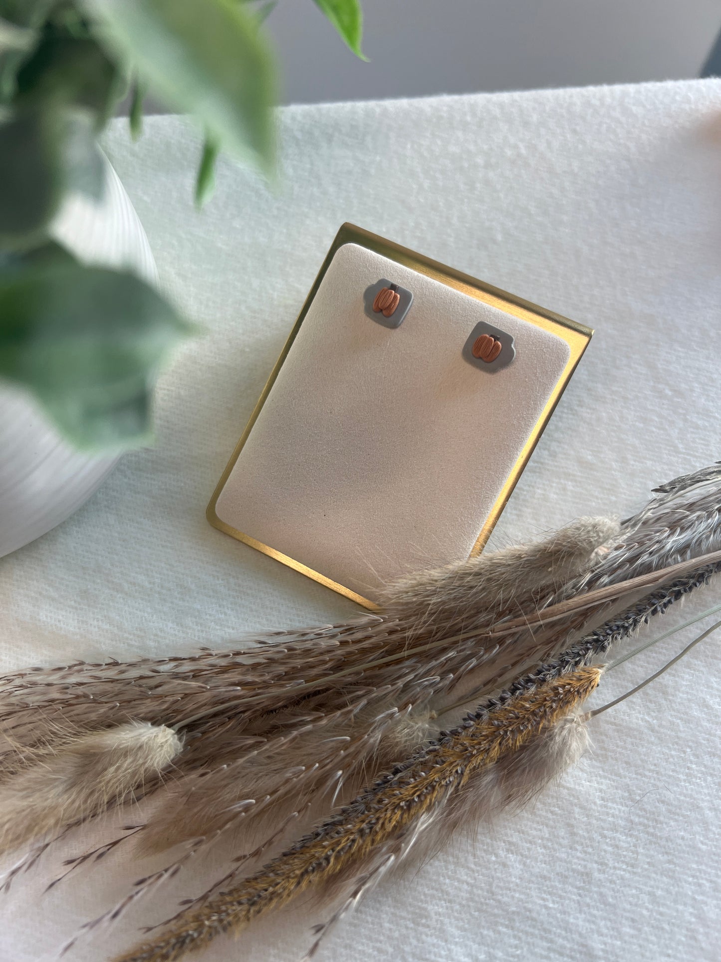 Pumpkin Spice Mug Studs