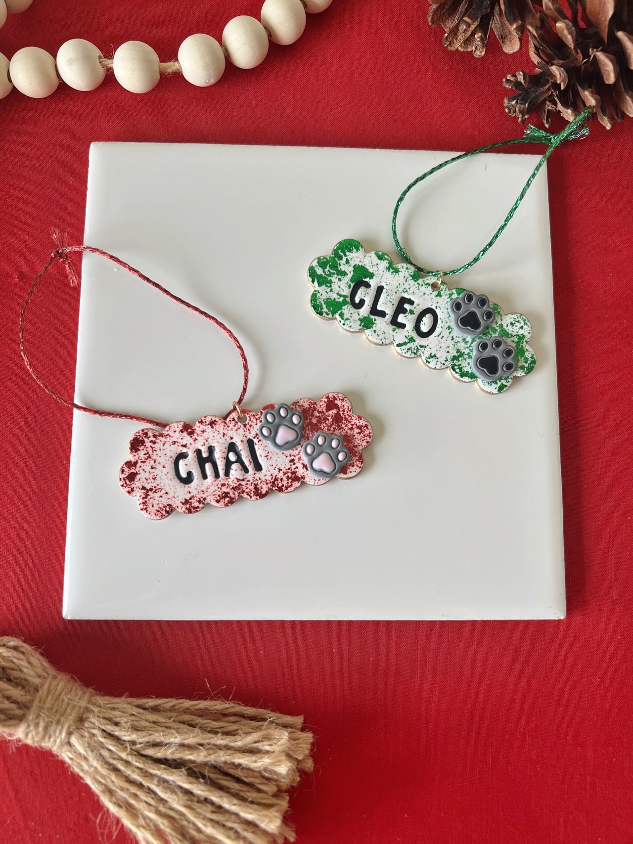 Customizable Pet Name Ornament (Style 2, Dog or Cat)