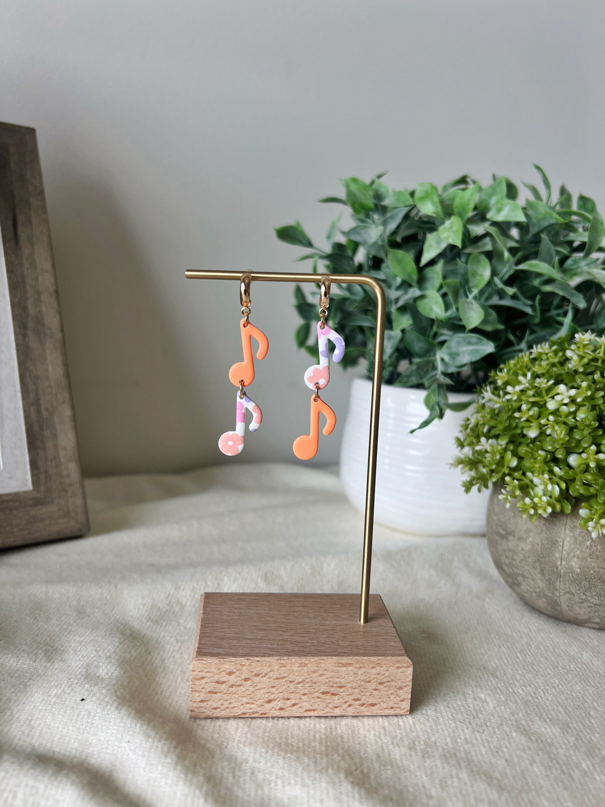 8th Note Dangles